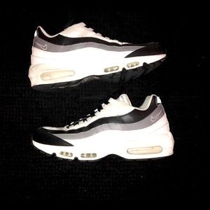 NIKE AIR MAX 95 GUN SMOKE